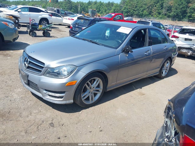 WDDGF8AB4EG189722 Mercedes-Benz C 300 Sport 4matic