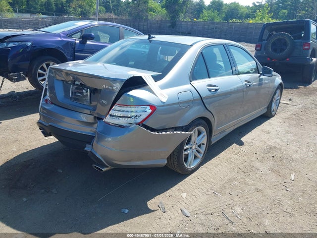 WDDGF8AB4EG189722 Mercedes-Benz C 300 Sport 4matic