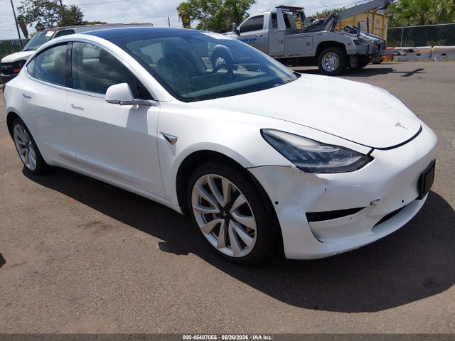 Auction sale of the 2019 Tesla Model 3, vin: 5YJ3E1EA2KF472596, lot number: 45487055