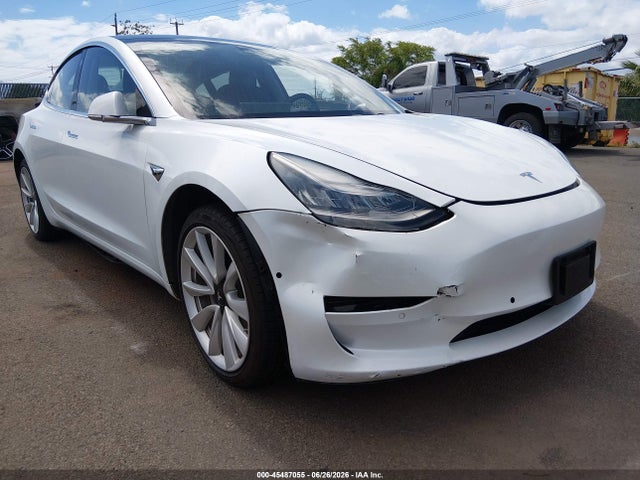 Auction sale of the 2019 Tesla Model 3, vin: 5YJ3E1EA2KF472596, lot number: 45487055