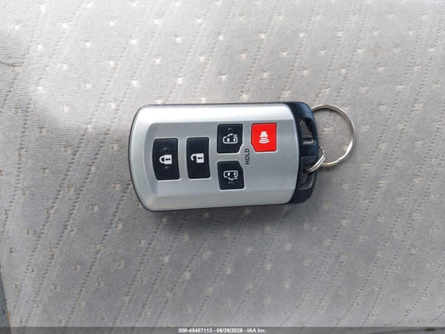 Продаж на аукціоні авто 2019 Toyota Sienna Le 8 Passenger, vin: 5TDKZ3DC2KS987138, номер лоту: 45487113