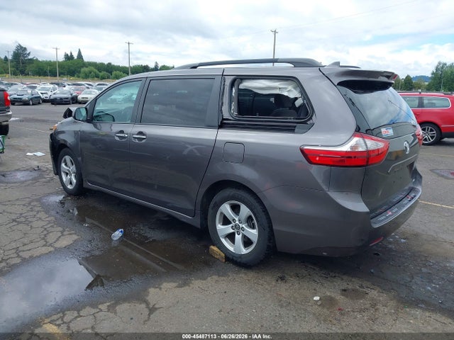 Продаж на аукціоні авто 2019 Toyota Sienna Le 8 Passenger, vin: 5TDKZ3DC2KS987138, номер лоту: 45487113