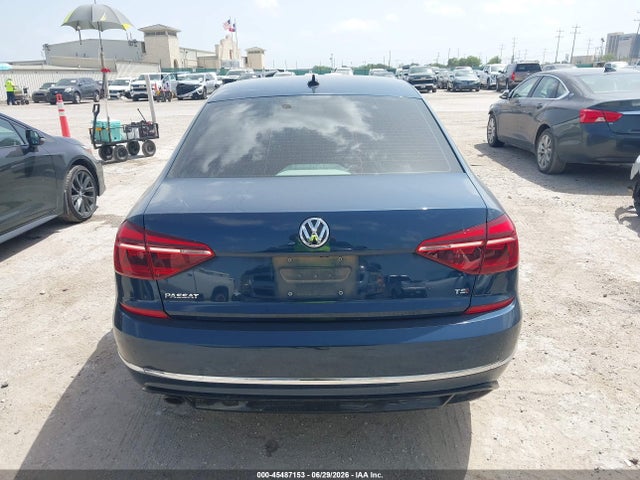 2018 Volkswagen Passat 2.0t R-line/2.0t S მანქანა იყიდება აუქციონზე, vin: 1VWAA7A35JC023726, აუქციონის ნომერი: 45487153
