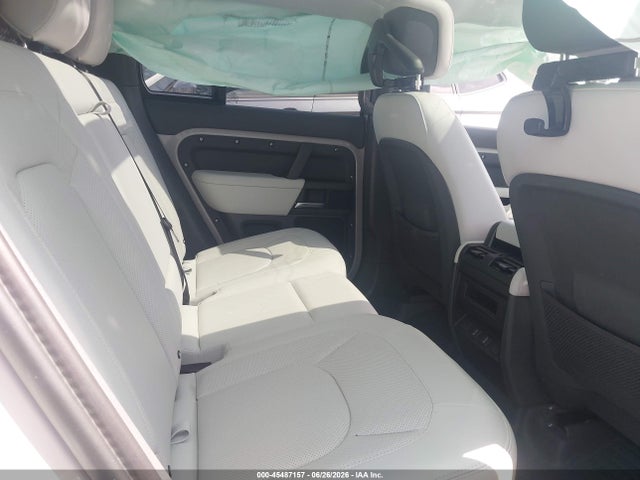 2026 Land Rover Defender P400 X-dynamic Se მანქანა იყიდება აუქციონზე, vin: SALE27EUXT2509597, აუქციონის ნომერი: 45487157