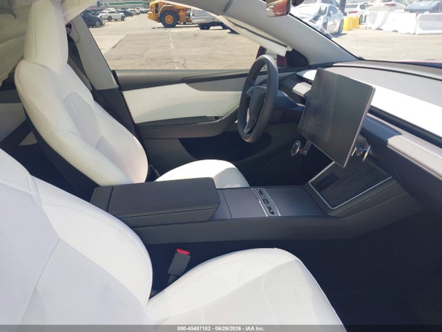 Продажа на аукционе авто 2026 Tesla Model Y All-wheel Drive/long Range Launch Series/premium All-wheel Drive, vin: 7SAYGDEE5TF360125, номер лота: 45487182