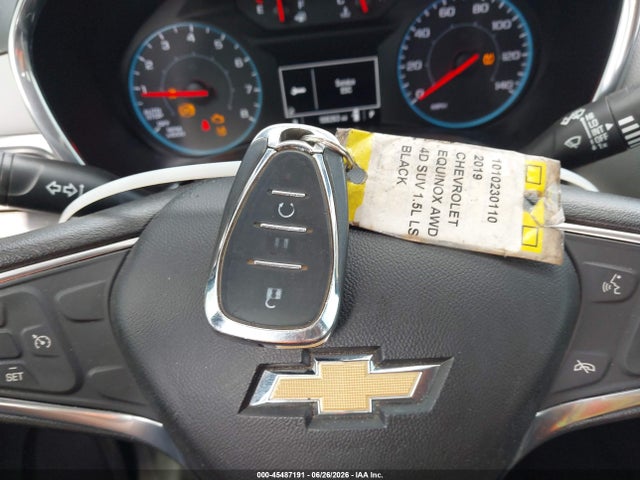 Продажа на аукционе авто 2019 Chevrolet Equinox Ls, vin: 3GNAXSEV8KL401440, номер лота: 45487191