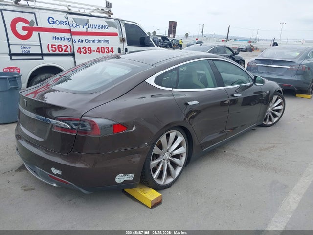 Продажа на аукционе авто 2013 Tesla Model S, vin: 5YJSA1BC8DFP10483, номер лота: 45487195