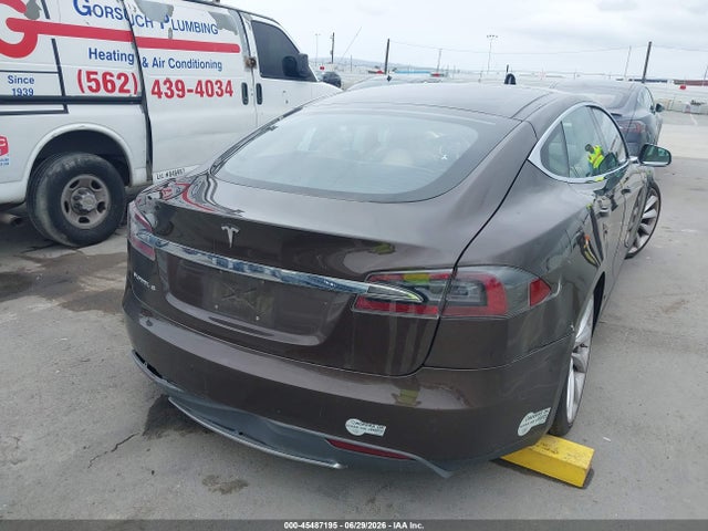 Продажа на аукционе авто 2013 Tesla Model S, vin: 5YJSA1BC8DFP10483, номер лота: 45487195