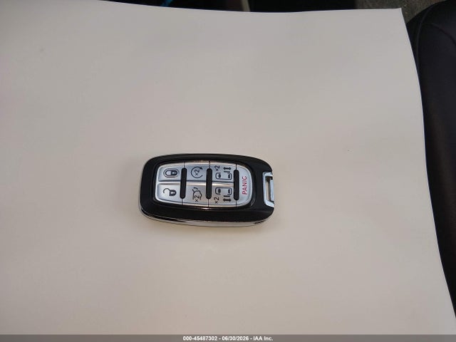 Продажа на аукционе авто 2023 Chrysler Pacifica Touring L, vin: 2C4RC1BG7PR630273, номер лота: 45487302