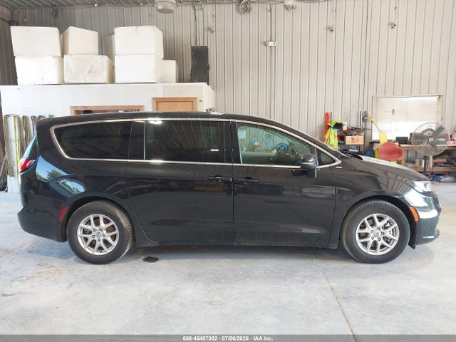 Продажа на аукционе авто 2023 Chrysler Pacifica Touring L, vin: 2C4RC1BG7PR630273, номер лота: 45487302