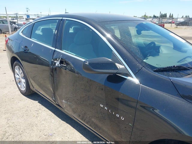 1G1ZD5ST2PF172918 Chevrolet Malibu Fwd 1lt