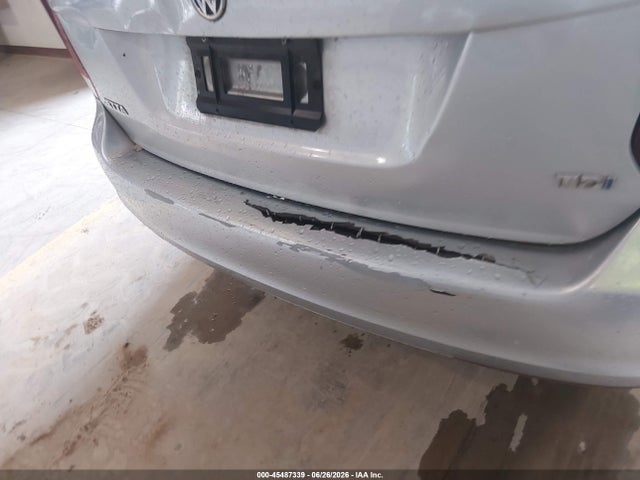 3VWPL7AJ4EM619031 Volkswagen Jetta Sportwagen 2.0l Tdi