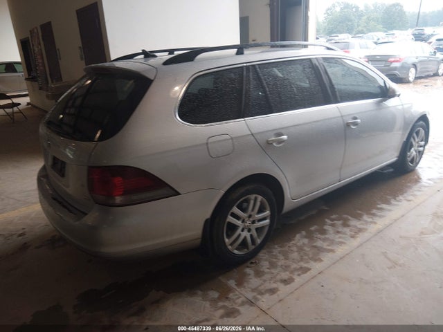 3VWPL7AJ4EM619031 Volkswagen Jetta Sportwagen 2.0l Tdi
