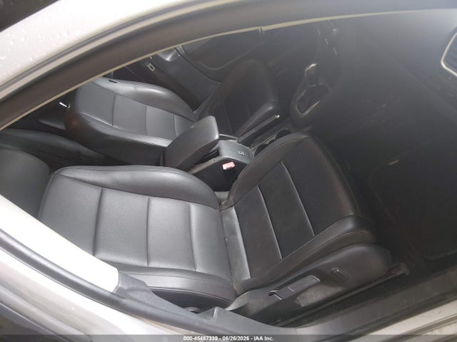 3VWPL7AJ4EM619031 Volkswagen Jetta Sportwagen 2.0l Tdi