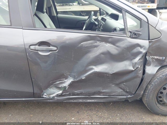 Toyota Prius C One 2016 JTDKDTB36G1116717 Image 19