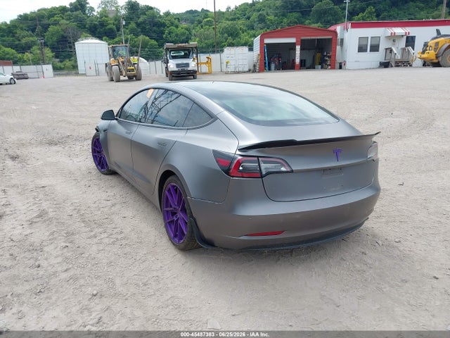 Продажа на аукционе авто 2018 Tesla Model 3 Long Range/performance, vin: 5YJ3E1EB0JF135643, номер лота: 45487383