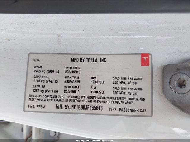 Продажа на аукционе авто 2018 Tesla Model 3 Long Range/performance, vin: 5YJ3E1EB0JF135643, номер лота: 45487383