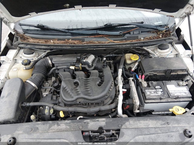 45487407 :رقم المزاد ، 1C3CCCBG2FN673310 vin ، 2015 Chrysler 200 S مزاد بيع