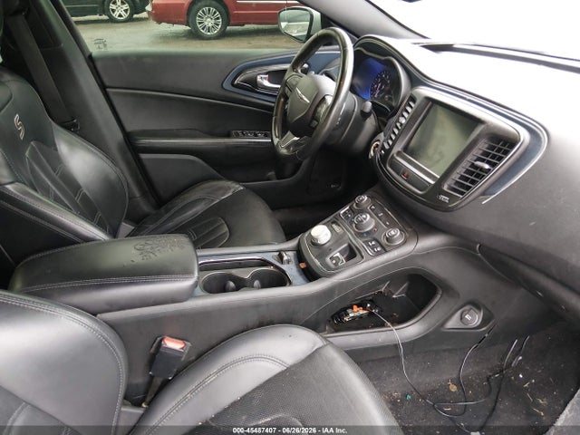 45487407 :رقم المزاد ، 1C3CCCBG2FN673310 vin ، 2015 Chrysler 200 S مزاد بيع