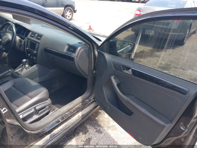 Продажа на аукционе авто 2016 Volkswagen Jetta 1.8t Sel/1.8t Sel Premium, vin: 3VWL17AJ2GM378366, номер лота: 45487564