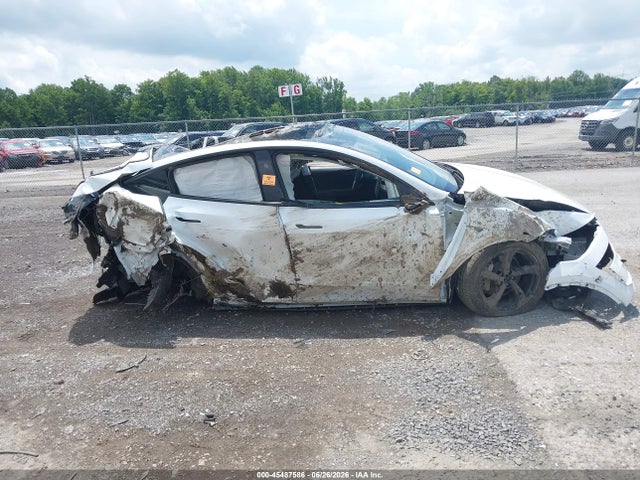 Aukcja sprzedaży 2026 Tesla Model Y All-wheel Drive/long Range Launch Series/premium All-wheel Drive, vin: 7SAYGDEE6TA385466, numer aukcji: 45487586