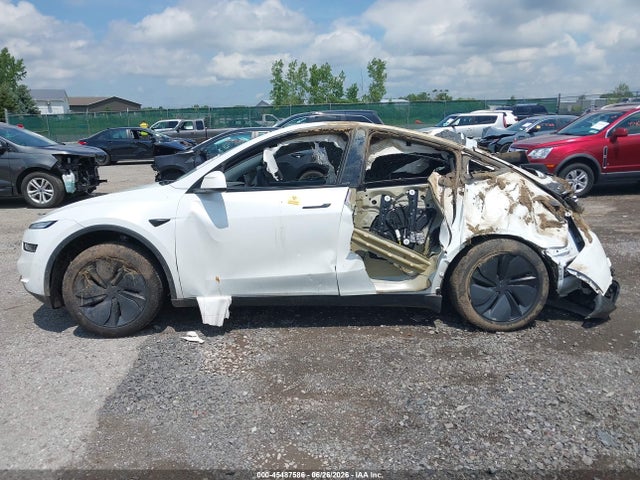Aukcja sprzedaży 2026 Tesla Model Y All-wheel Drive/long Range Launch Series/premium All-wheel Drive, vin: 7SAYGDEE6TA385466, numer aukcji: 45487586