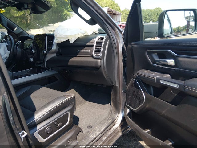 Продаж на аукціоні авто 2023 Ram 1500 Laramie  4x4 5'7 Box, vin: 1C6SRFJT6PN643130, номер лоту: 45487624
