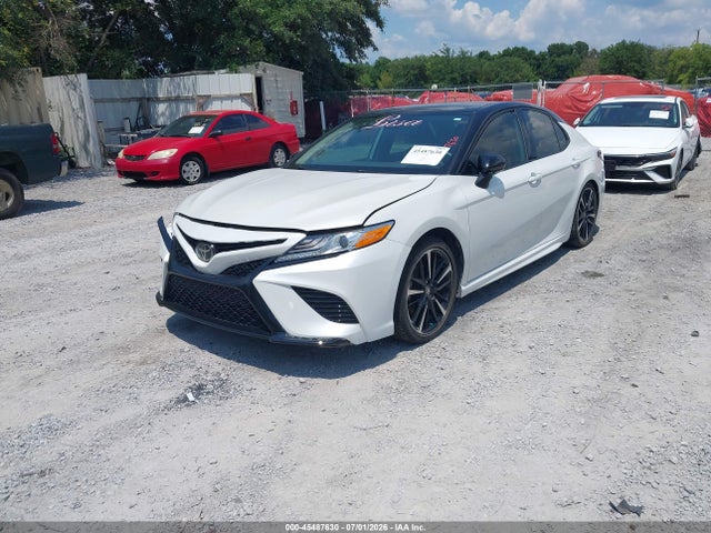 Toyota CAMRY XSE 2020 4T1K61AK9LU376640 Image 2