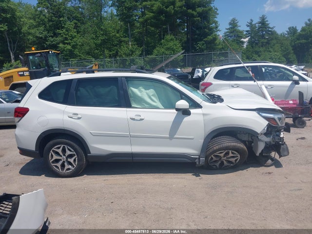 Продажа на аукционе авто 2021 Subaru Forester Premium, vin: JF2SKAFCXMH422067, номер лота: 45487813