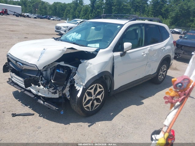 Продажа на аукционе авто 2021 Subaru Forester Premium, vin: JF2SKAFCXMH422067, номер лота: 45487813