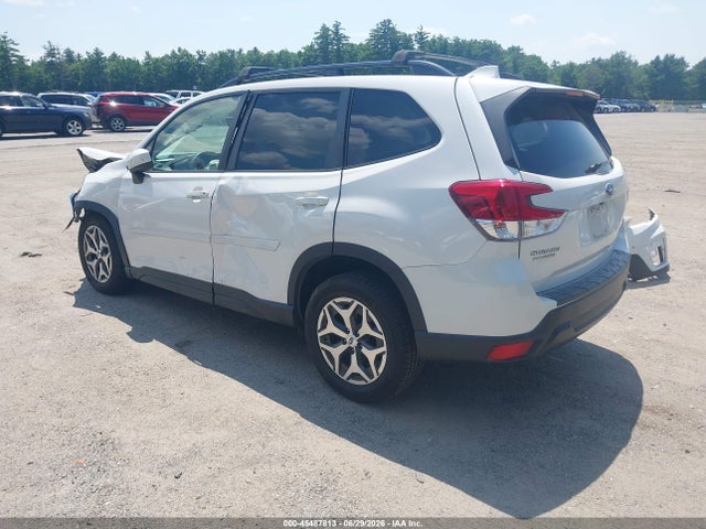 Продажа на аукционе авто 2021 Subaru Forester Premium, vin: JF2SKAFCXMH422067, номер лота: 45487813
