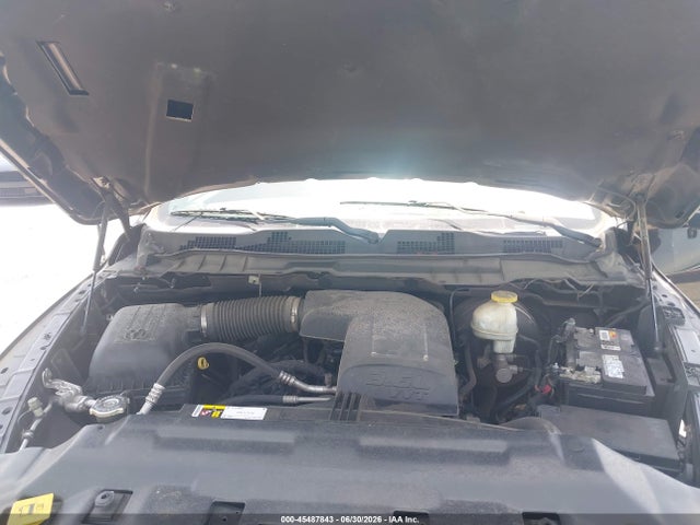 45487843 :رقم المزاد ، 1C6RR7FGXHS635373 vin ، 2017 Ram 1500 Express  4x4 6'4 Box مزاد بيع