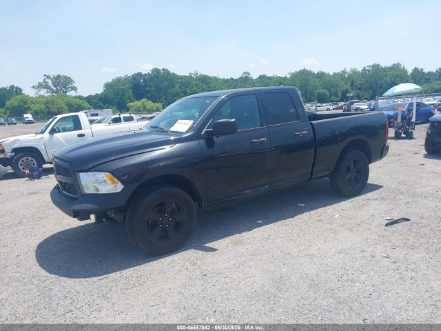 45487843 :رقم المزاد ، 1C6RR7FGXHS635373 vin ، 2017 Ram 1500 Express  4x4 6'4 Box مزاد بيع