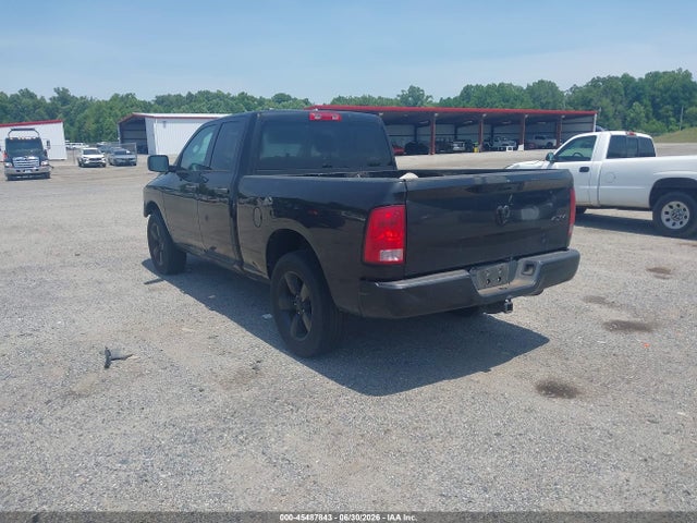 45487843 :رقم المزاد ، 1C6RR7FGXHS635373 vin ، 2017 Ram 1500 Express  4x4 6'4 Box مزاد بيع