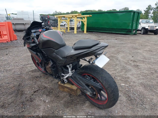 45487855 :رقم المزاد ، MLHPC6251L5100176 vin ، 2020 Honda Cbr500 Ra مزاد بيع