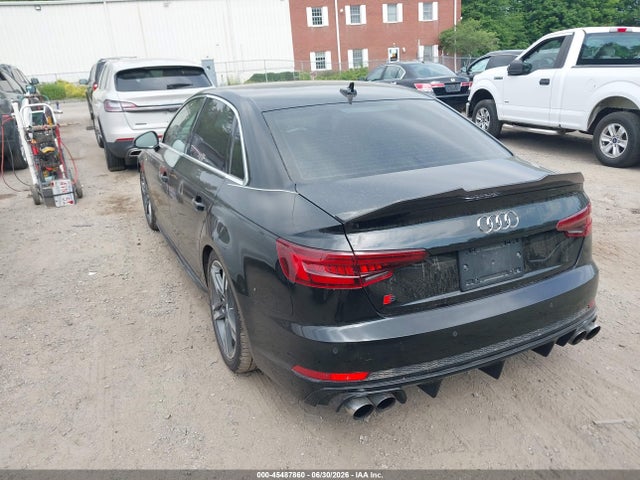 2018 Audi A4 2.0t Premium/2.0t Tech Premium მანქანა იყიდება აუქციონზე, vin: WAUENAF47JA207775, აუქციონის ნომერი: 45487860