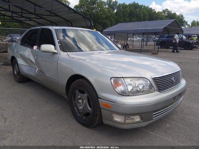 45487924 :رقم المزاد ، JT8BH28F7W0122433 vin ، 1998 Lexus Ls 400 مزاد بيع