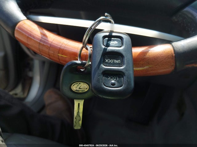 45487924 :رقم المزاد ، JT8BH28F7W0122433 vin ، 1998 Lexus Ls 400 مزاد بيع