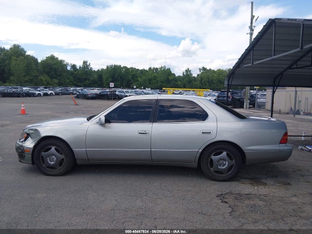 45487924 :رقم المزاد ، JT8BH28F7W0122433 vin ، 1998 Lexus Ls 400 مزاد بيع