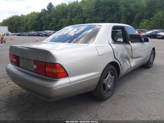 45487924 :رقم المزاد ، JT8BH28F7W0122433 vin ، 1998 Lexus Ls 400 مزاد بيع