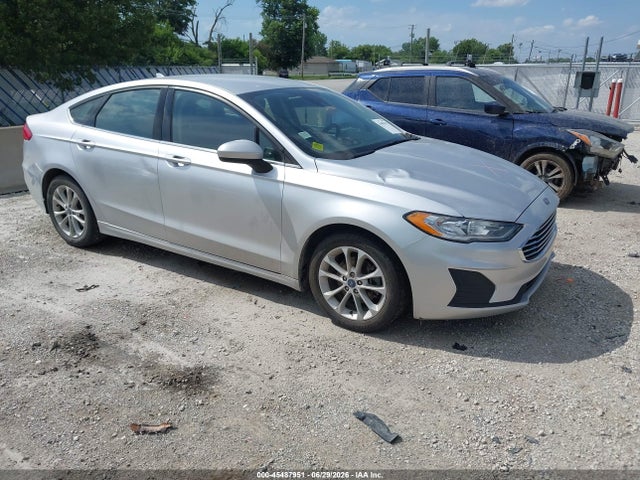 45487951 :رقم المزاد ، 3FA6P0H76KR123155 vin ، 2019 Ford Fusion Se مزاد بيع
