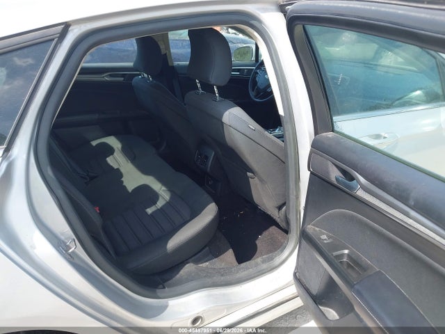 45487951 :رقم المزاد ، 3FA6P0H76KR123155 vin ، 2019 Ford Fusion Se مزاد بيع