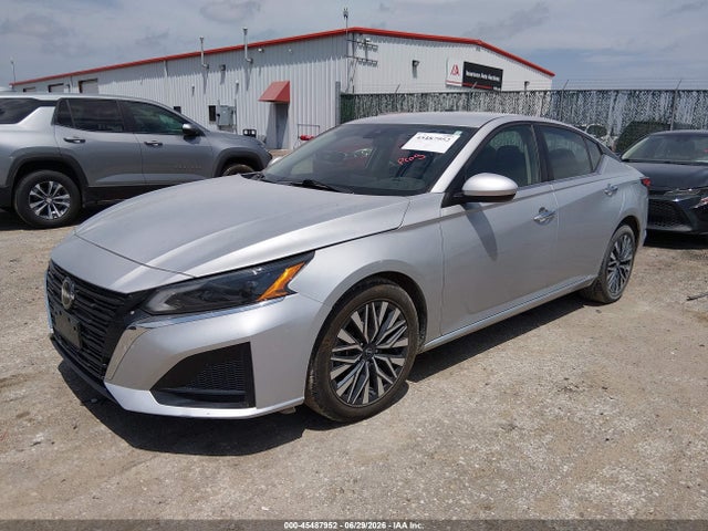 1N4BL4DV7PN328760 Nissan Altima Sv Fwd