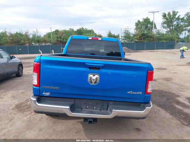 Продаж на аукціоні авто 2022 Ram 1500 Big Horn  4x4 6'4 Box, vin: 1C6RRFBG4NN462590, номер лоту: 45487962