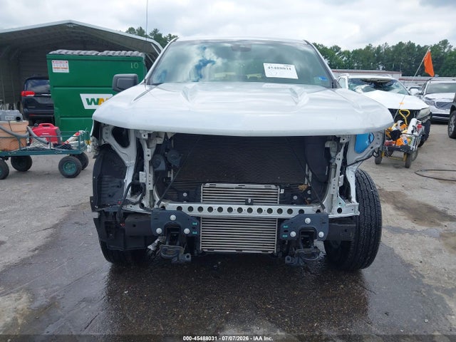 1GCPDAEK8NZ547801 Chevrolet Silverado 1500 4wd Standard Bed Wt