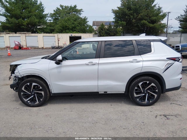 2022 Mitsubishi Outlander Es 2.5 S-awc მანქანა იყიდება აუქციონზე, vin: JA4J4TA89NZ044204, აუქციონის ნომერი: 45488074