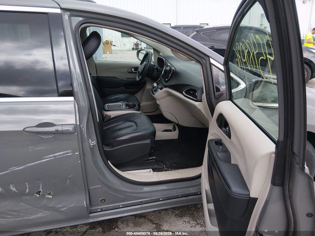 Продаж на аукціоні авто 2022 Chrysler Pacifica Touring L, vin: 2C4RC1BG6NR133177, номер лоту: 45488076