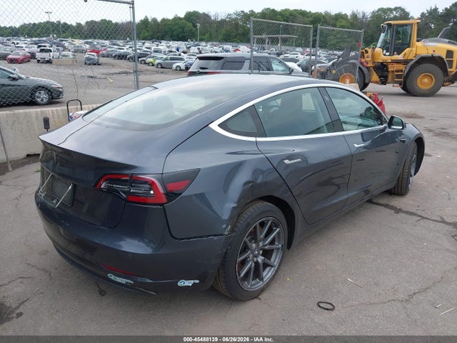 Продажа на аукционе авто 2018 Tesla Model 3 Long Range/mid Range, vin: 5YJ3E1EA8JF040951, номер лота: 45488139