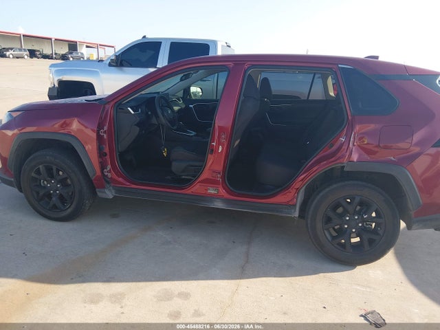 Toyota RAV4 LE 2022 2T3H1RFV1NW205160 Image 6
