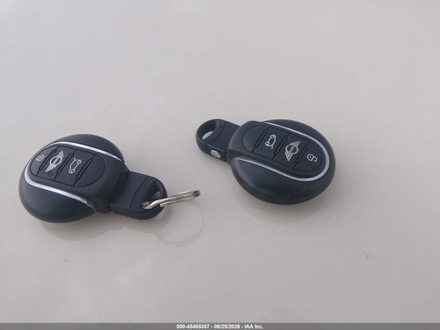 Продаж на аукціоні авто 2016 Mini Hardtop Cooper S, vin: WMWXP7C50G3B93186, номер лоту: 45488357